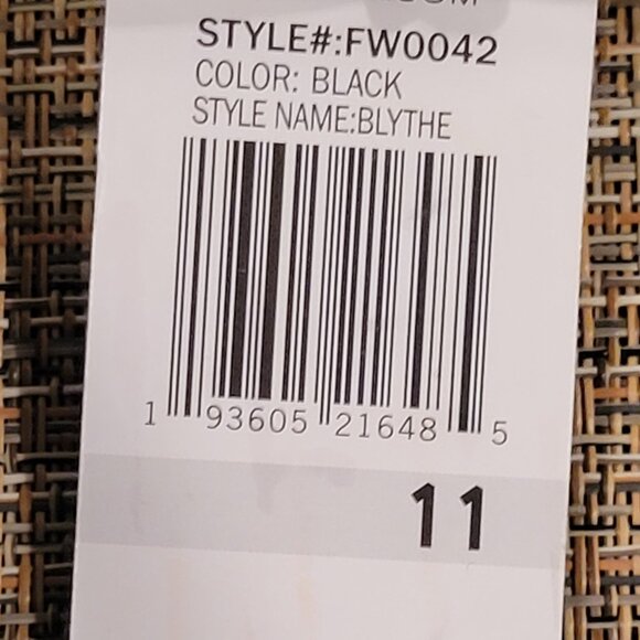 WOMENS NAUTICA BLYTHE FLAT LOAFERS SIZE 11 (COLOR BLACK) - Picture 7 of 8